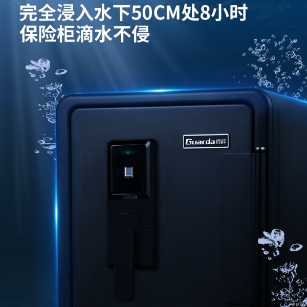 暴雨漏水惊魂一夜，庆幸我提前装了防水保险